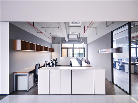 組合型辦公家具更適合現代辦公空間的應用